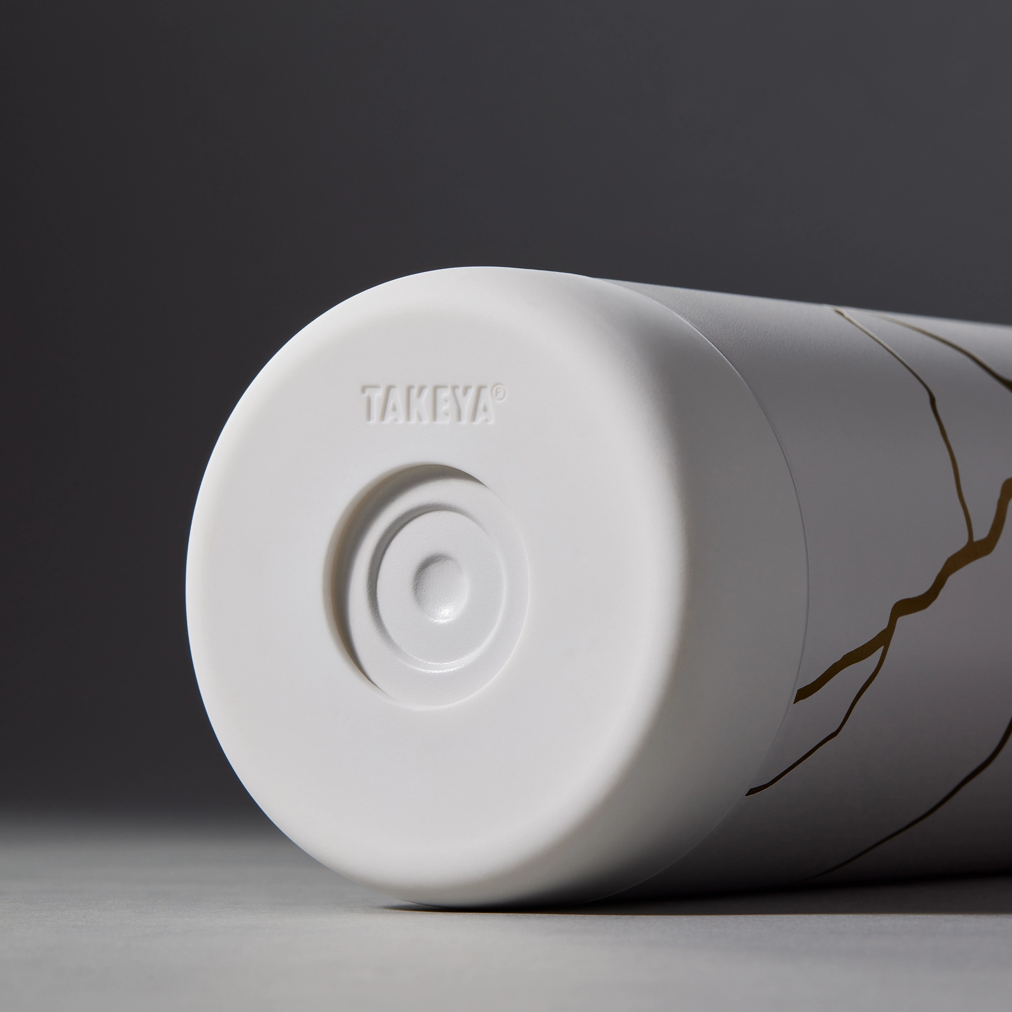 Kintsugi Water Bottle with Straw Lid