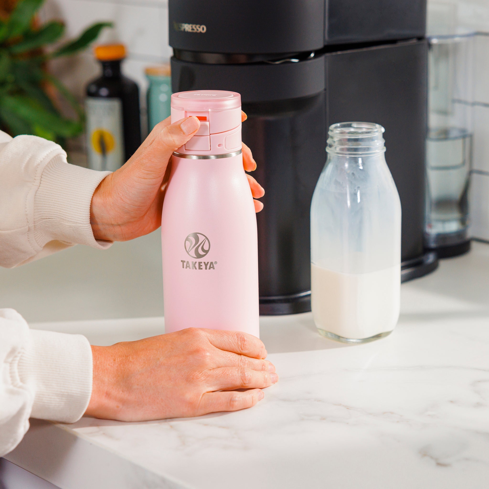 Traveler Leakproof Coffee Mug