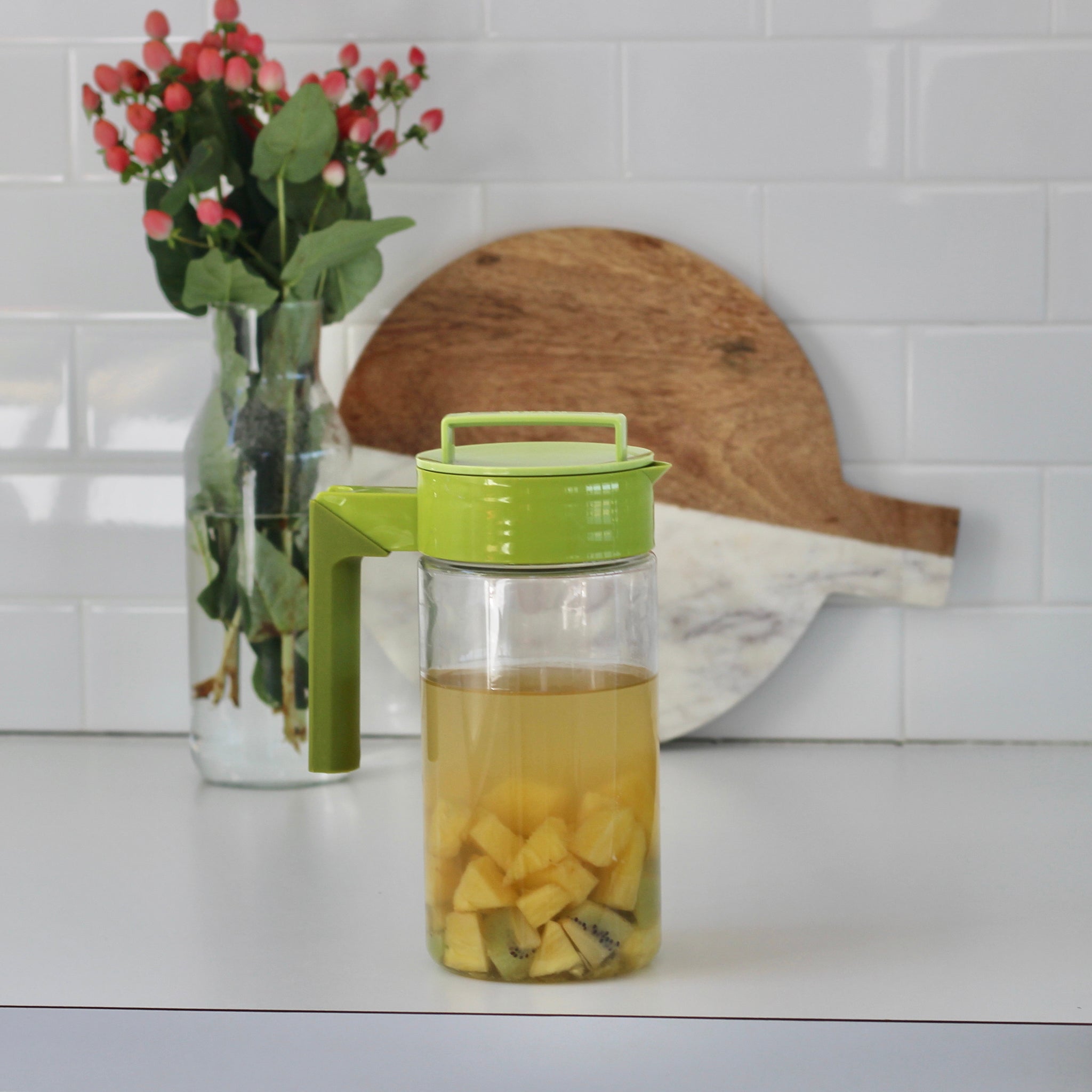 Airtight Pitcher