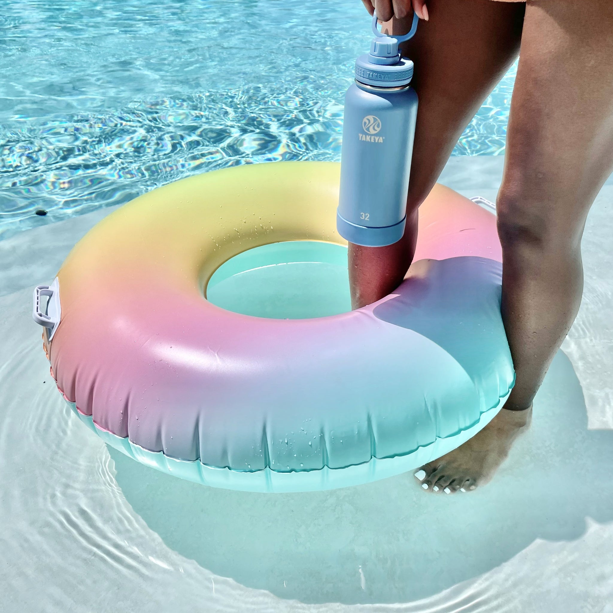 Actives Water Bottle With Straw Lid