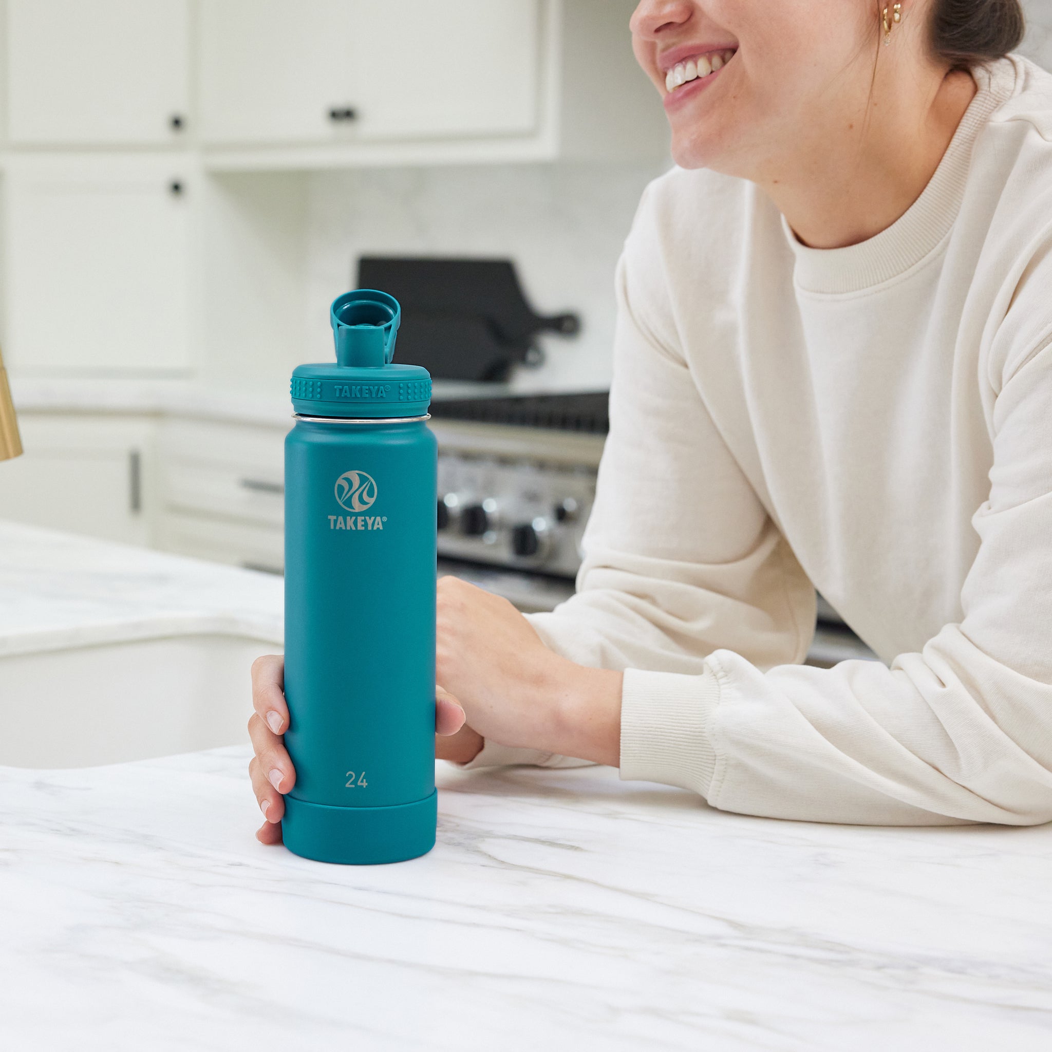 Actives Water Bottle With Spout Lid