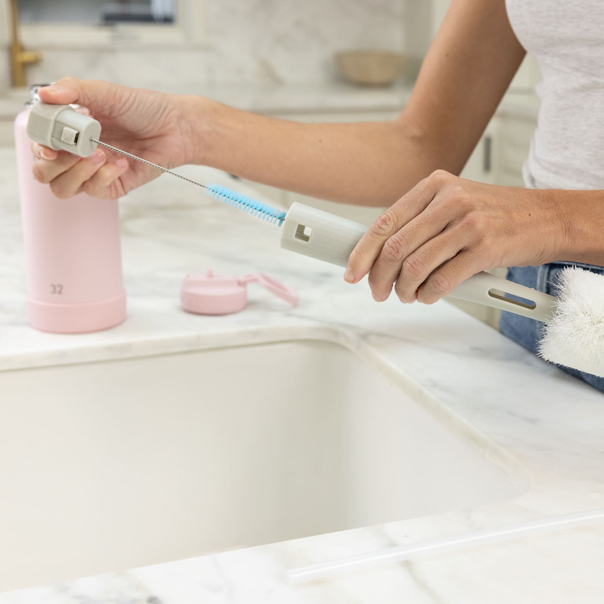 2-in-1 Bottle Cleaning Brush